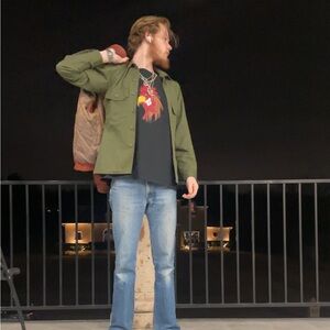 Meet your Posher, Ethan